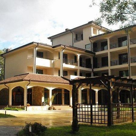 Karnobat Hotel Park מראה חיצוני תמונה