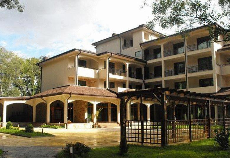 Karnobat Hotel Park מראה חיצוני תמונה