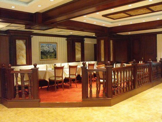 Karnobat Hotel Park מראה חיצוני תמונה